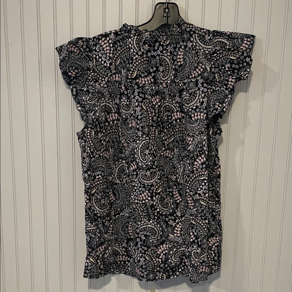 LOFT Women's Top with Black and Pink Paisley Design Medium NWT - Picture 7 of 10